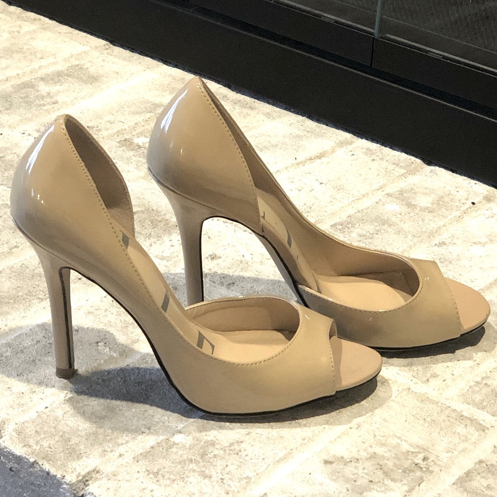 Nude, patent heels size 7.5